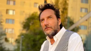 Daniel Fuenzalida - Exhuevo