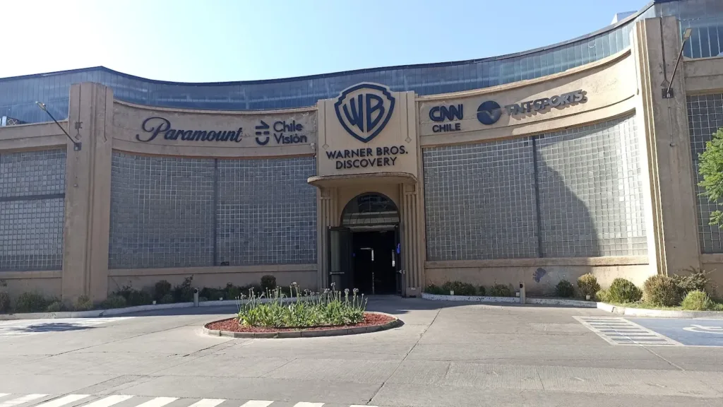 Paramount - Chilevisión - Warner Bros Discovery - CNN Chile - TNT Sports - Machasa