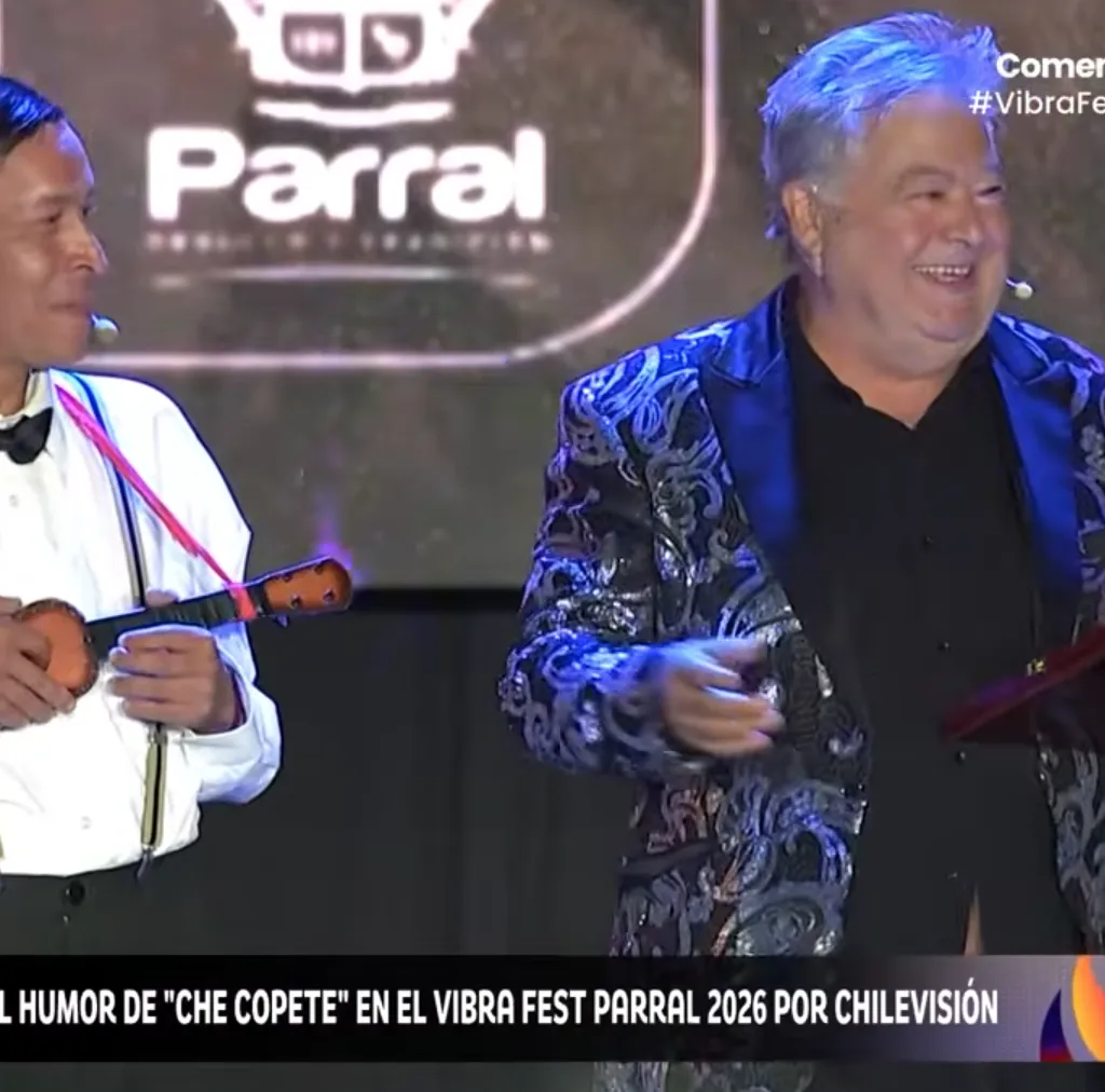 Ernesto Belloni junto al "Poeta" en el show de Vibra Fest Parral