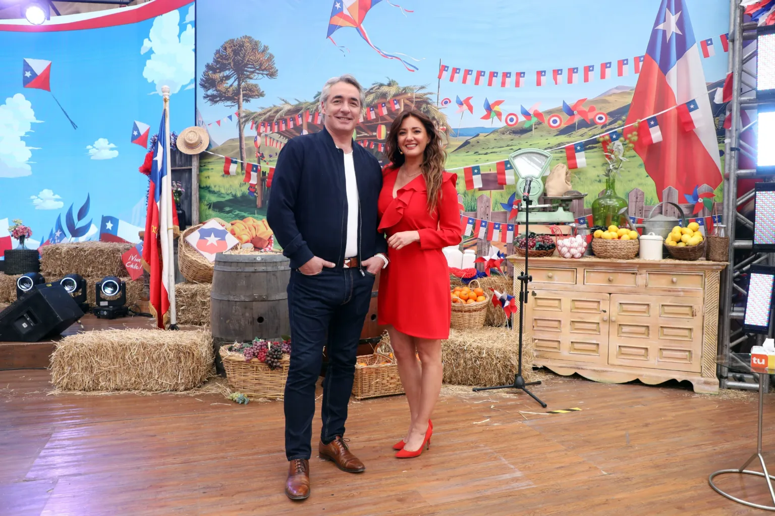 «Tu Día» cambia de estudio y estrena su propia fonda en Canal 13