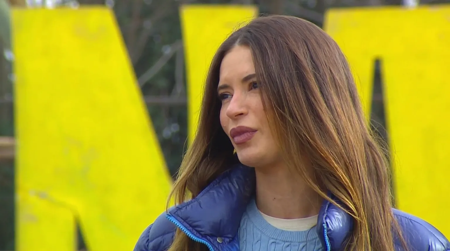 Julia Fernandes cuestiona a Lisandra Silva y asegura: “La persona que conocí afuera no es la misma”