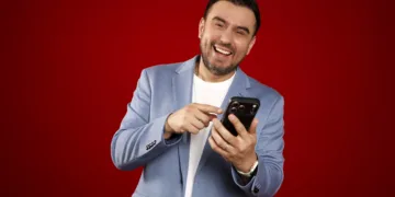 César Campos - Alfombra roja - Canal 13