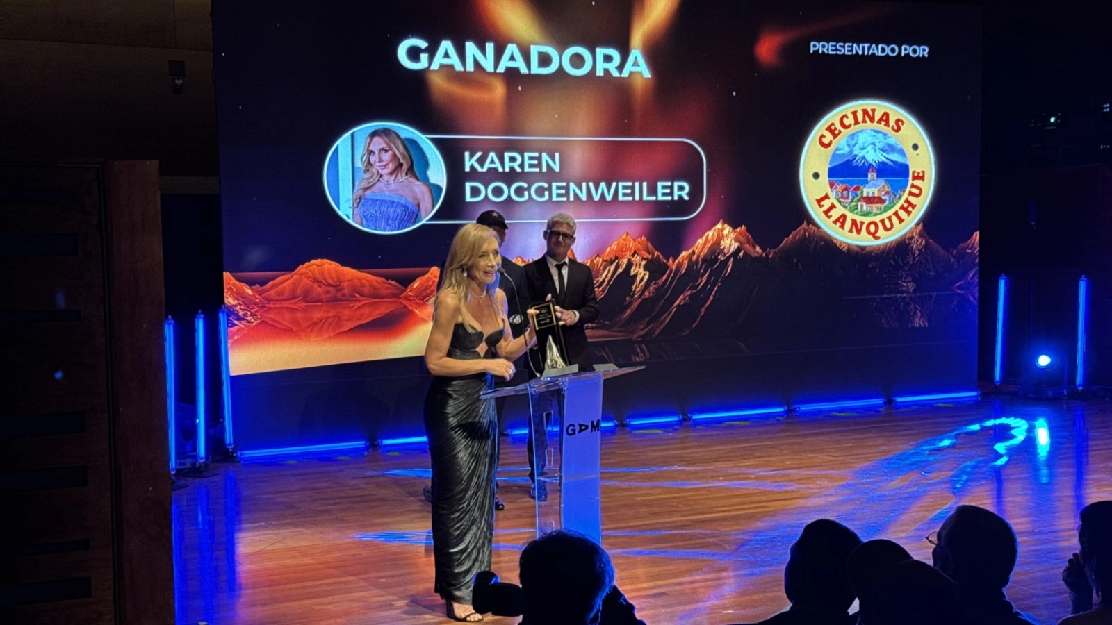 Karen Doggenweiler - Premios Cordillera